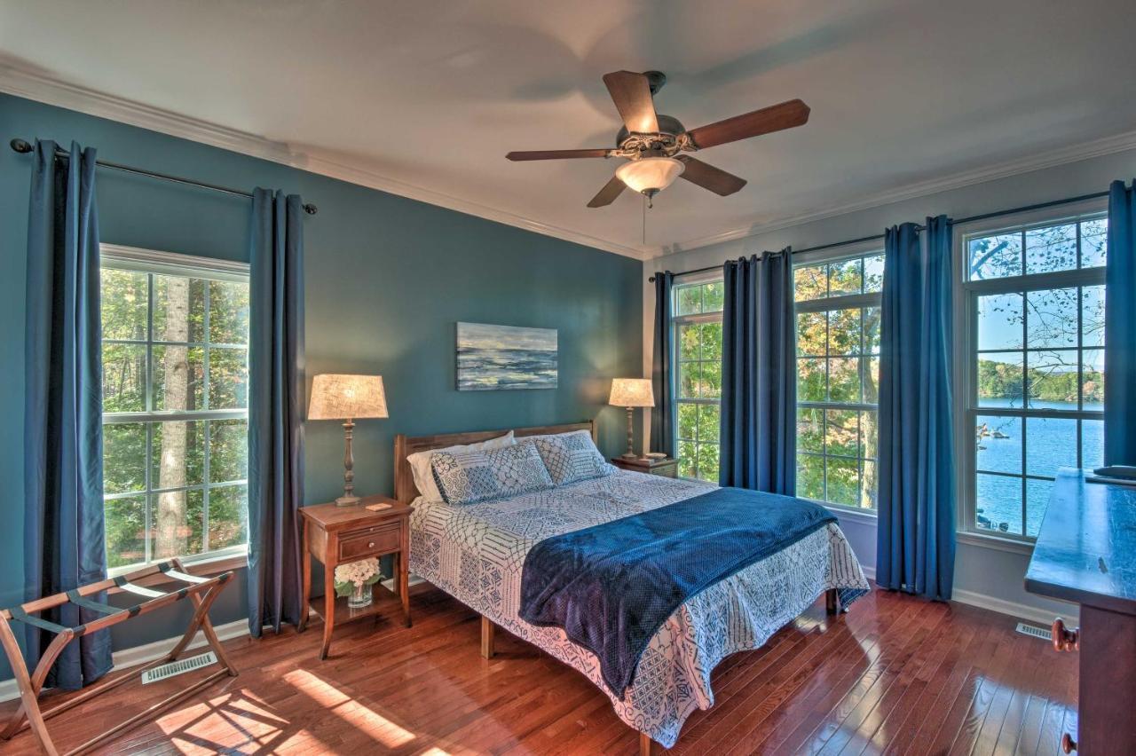 Lake Keowee Escape With Dock, Deck And Lake Access! Six Mile Exterior photo