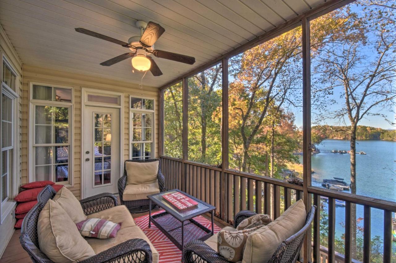 Lake Keowee Escape With Dock, Deck And Lake Access! Six Mile Exterior photo