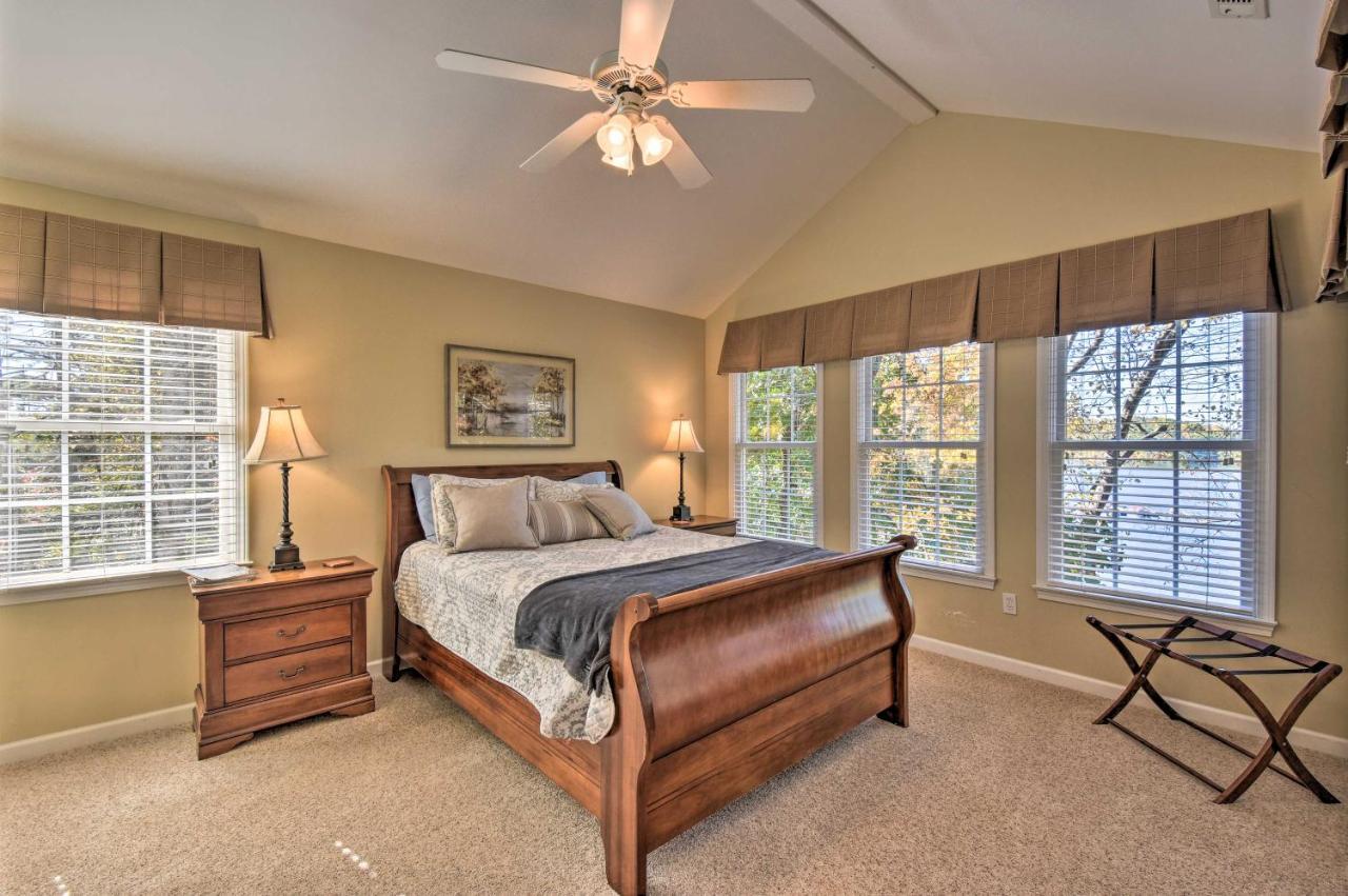 Lake Keowee Escape With Dock, Deck And Lake Access! Six Mile Exterior photo